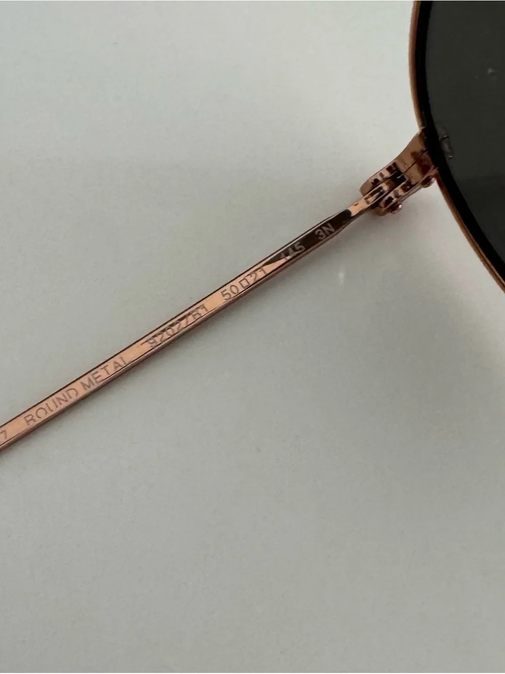 Ray-Ban Women's Round Metal Sunglasses in Rose Gold and Black RB 3447